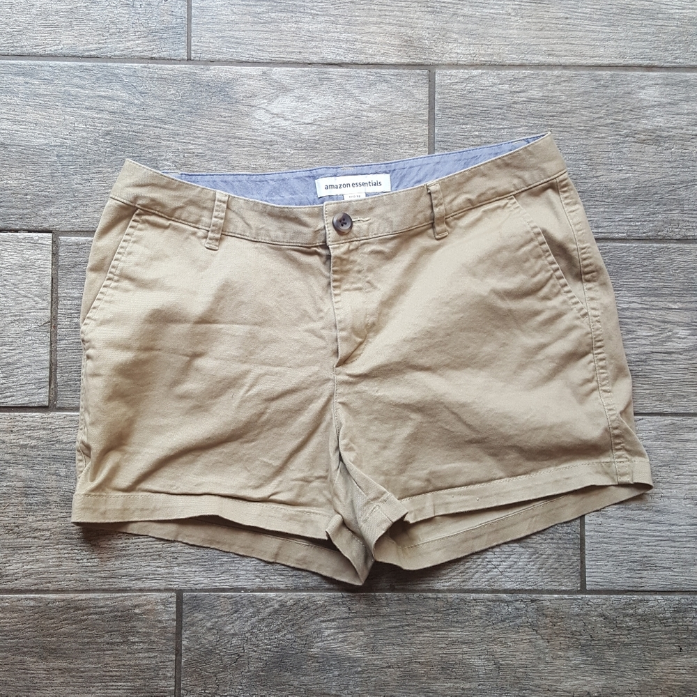 Amazon Essentials shorts 8‎